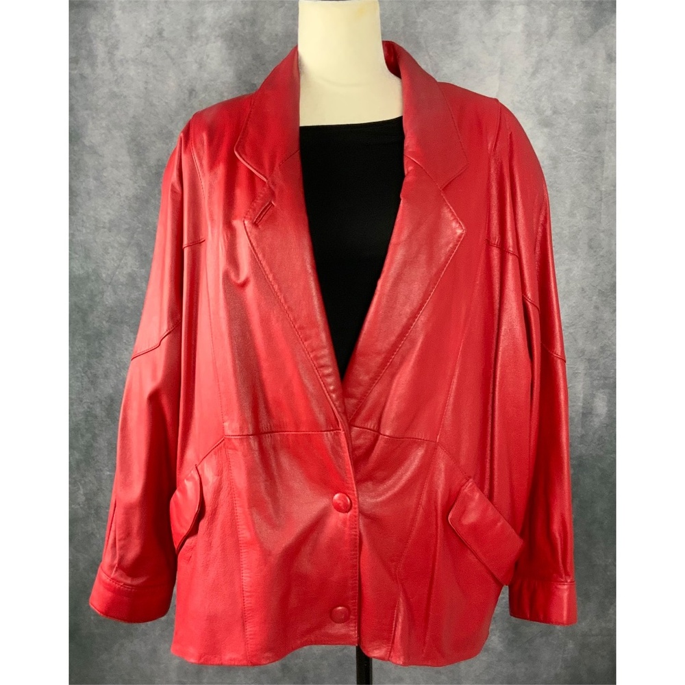 VINTAGE WILSON LEATHER COAT , SIZE L